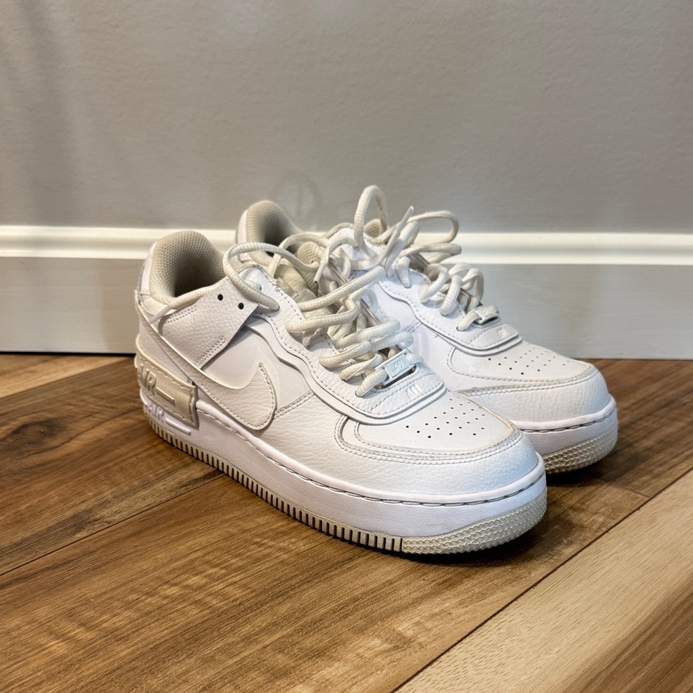 Nike White Women's Sneakers